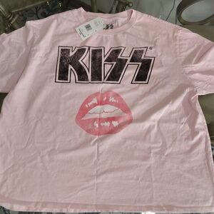 3 NWT Women's Graphic Ts, Sz Lg